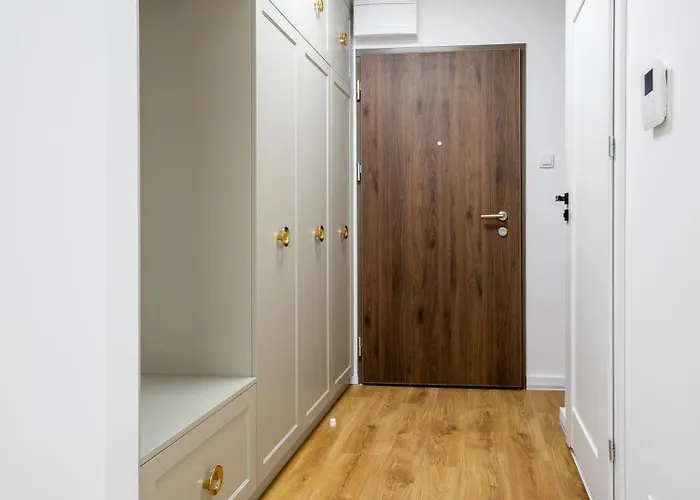 Welcome Kasprzaka * وارسو